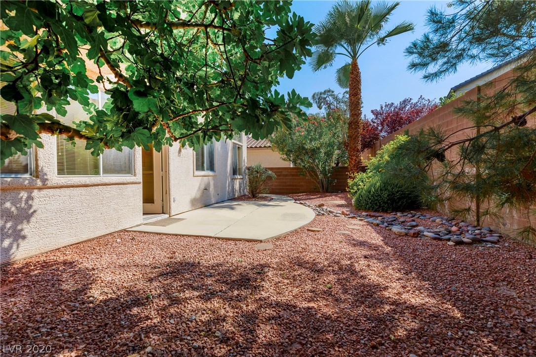 1505 Cimarron Crest Street Las Vegas, NV 89144 - Photo 5 of 31