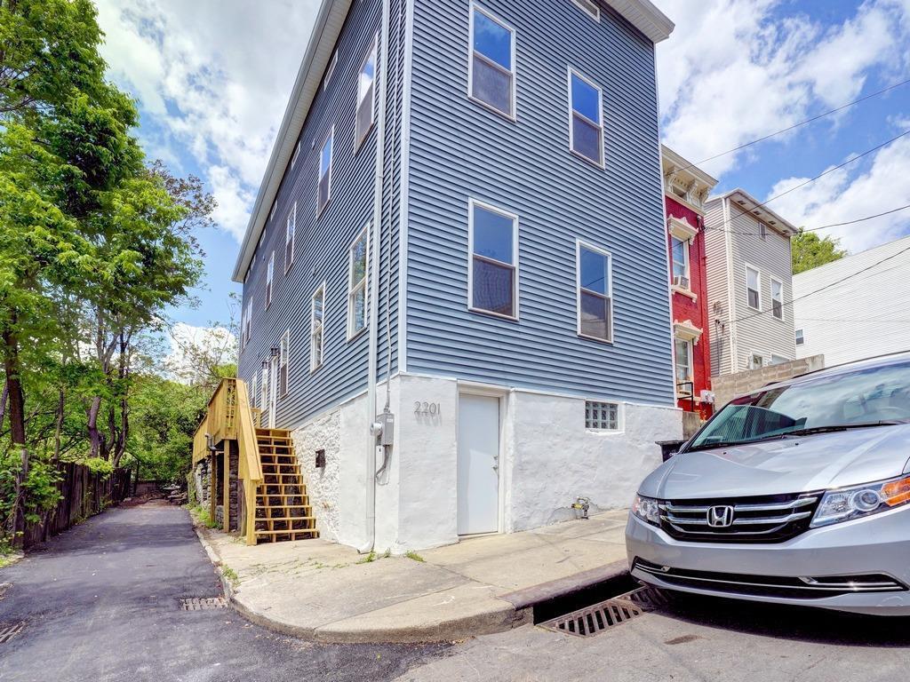 2201 Rice Street Cincinnati, OH 45219 - Photo 1 of 1 Gallery Image 1