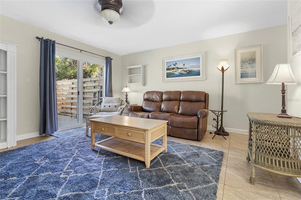 1143 Longfellow Road Sarasota, FL 34243 - Photo 22 of 52