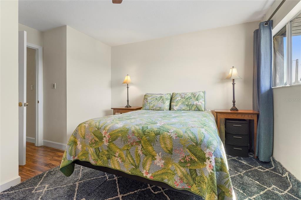 1143 Longfellow Road Sarasota, FL 34243 - Photo 34 of 52