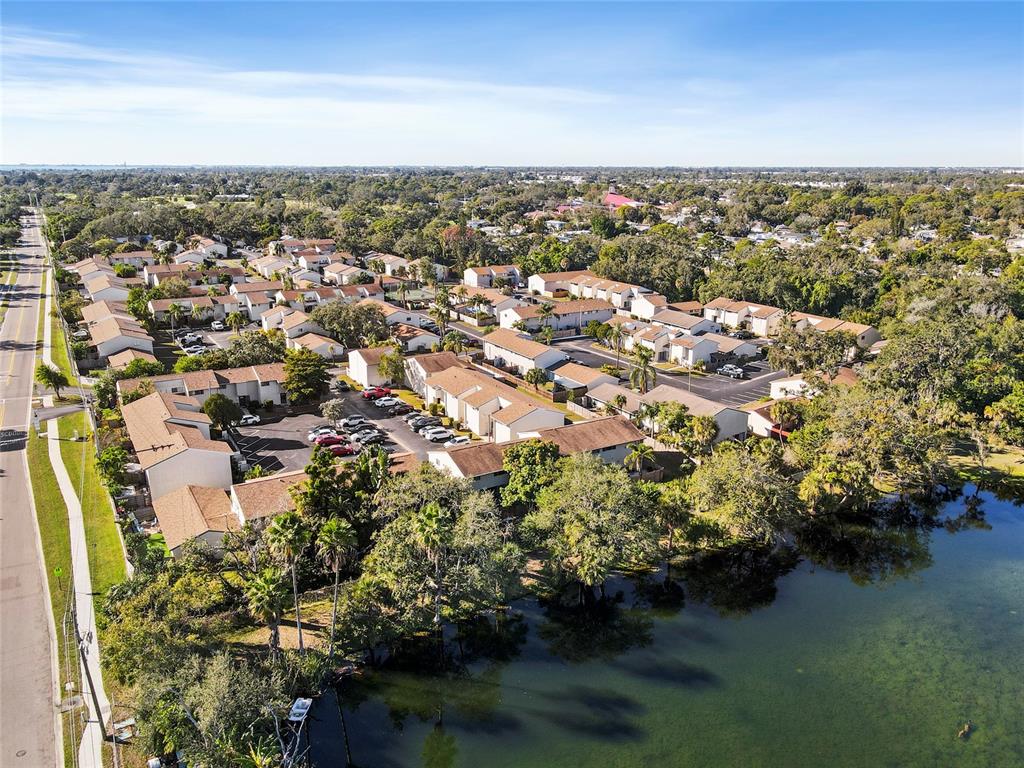 1143 Longfellow Road Sarasota, FL 34243 - Photo 43 of 52