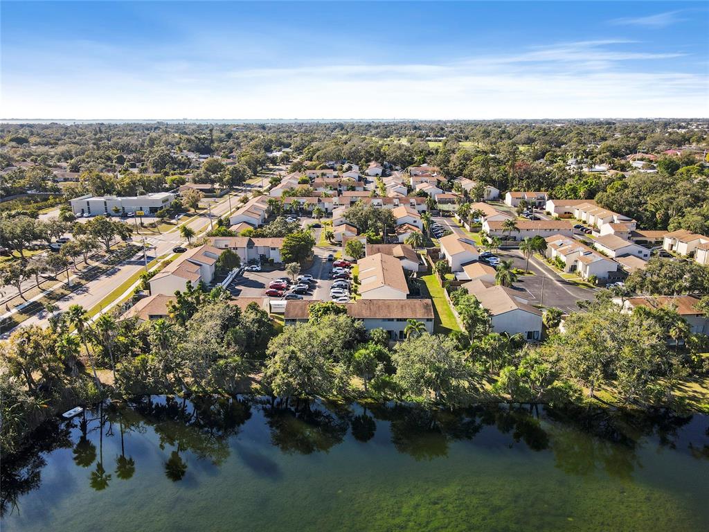 1143 Longfellow Road Sarasota, FL 34243 - Photo 44 of 52