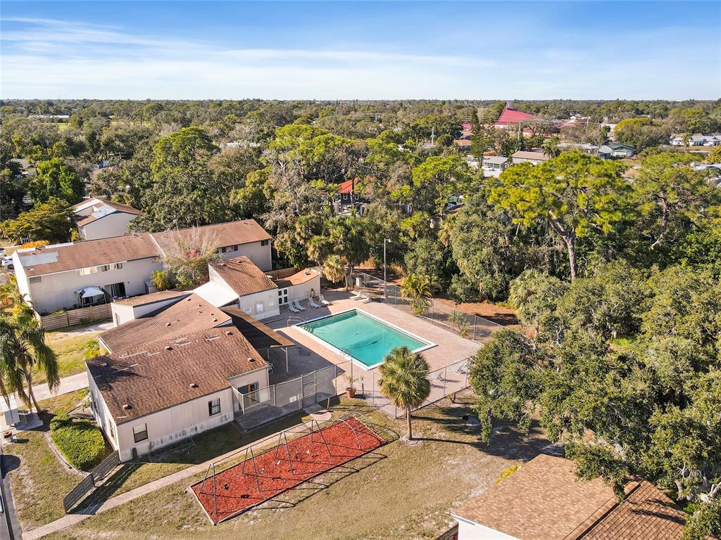 1143 Longfellow Road Sarasota, FL 34243 - Photo 49 of 52