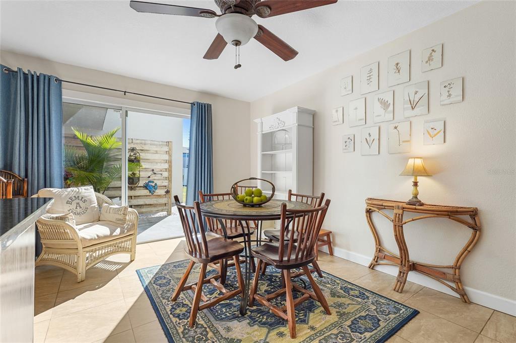 1143 Longfellow Road Sarasota, FL 34243 - Photo 7 of 52