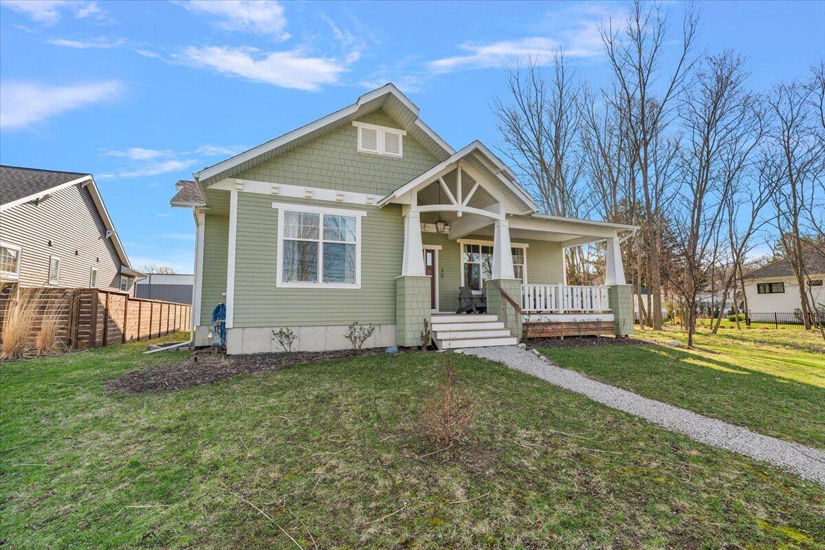 35 Ferry Street Douglas, MI 49406 - Photo 4 of 68 04-35 Ferry St-4