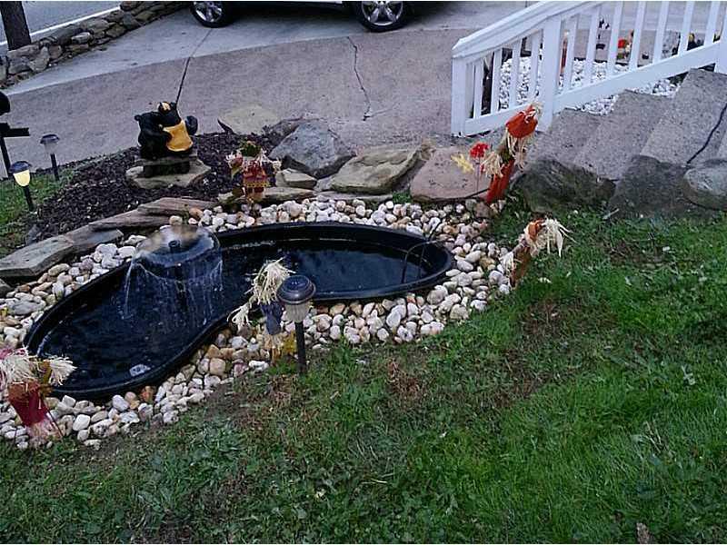 2331 Monroeville Road Monroeville, PA 15146 - Photo 20 of 22 Yard/Garden. working fountain/pond