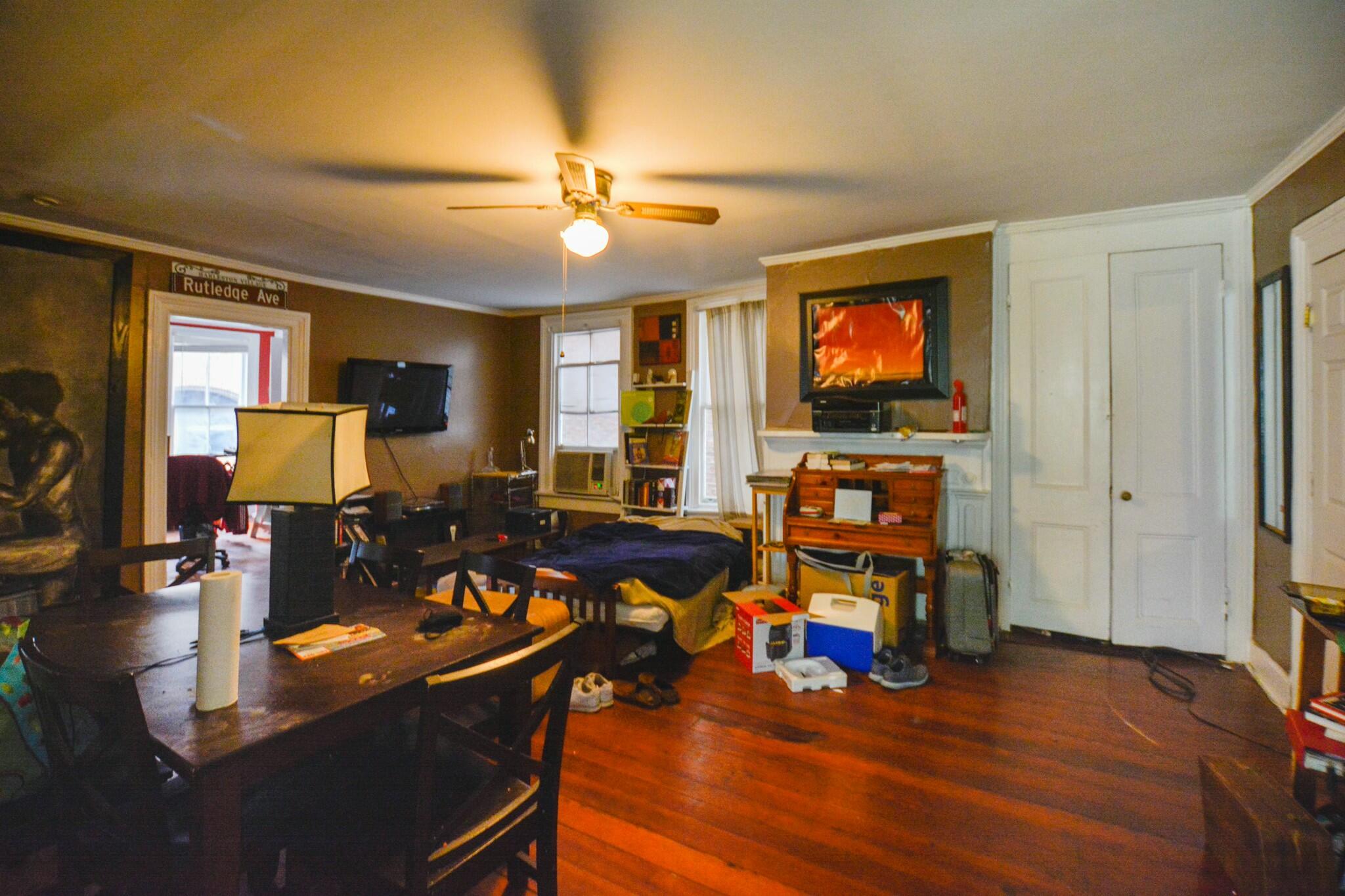 25 George Street, Unit C Charleston, SC 29401 - Photo 3 of 11 tempImageRhETPN