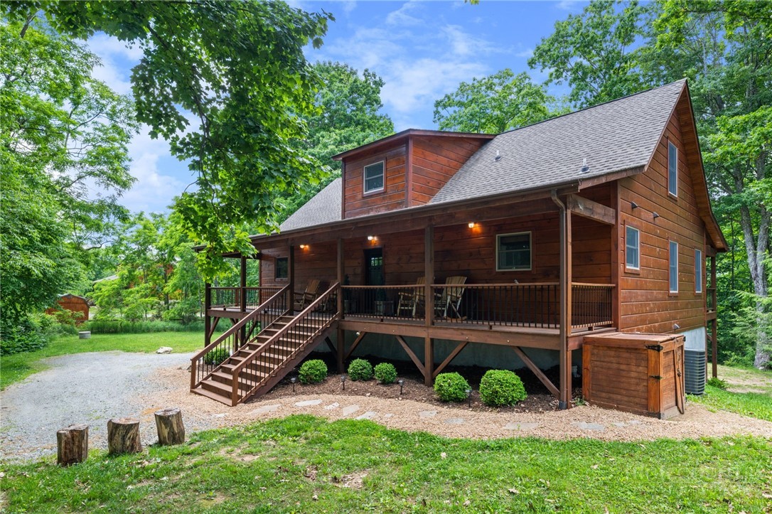 407 Signature Ridge Road Banner Elk, NC 28604 - Photo 2 of 50