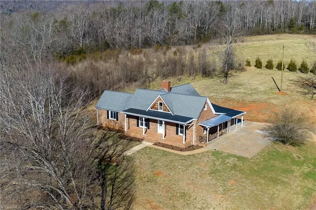 $339,000 | 4254 Sparta Road, North Wilkesboro, NC 28659