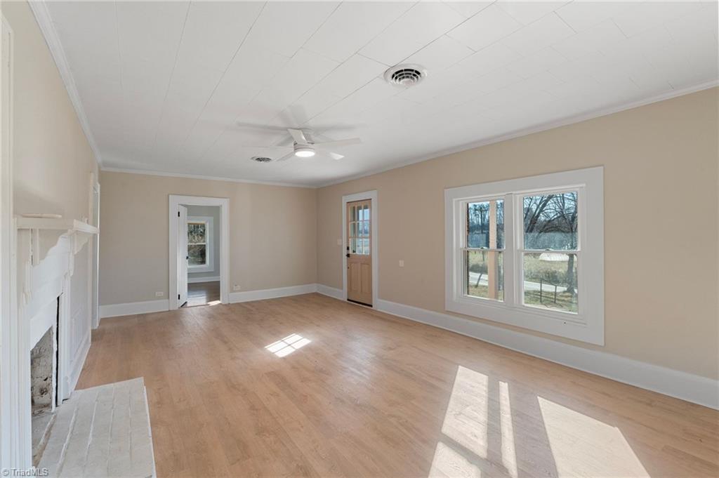 4254 Sparta Road North Wilkesboro, NC 28659 - Photo 11 of 46