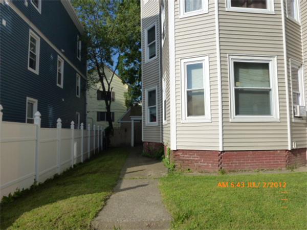 64 Hitchcock Road Worcester, MA 01603 - Photo 5 of 7 Gallery Image 5