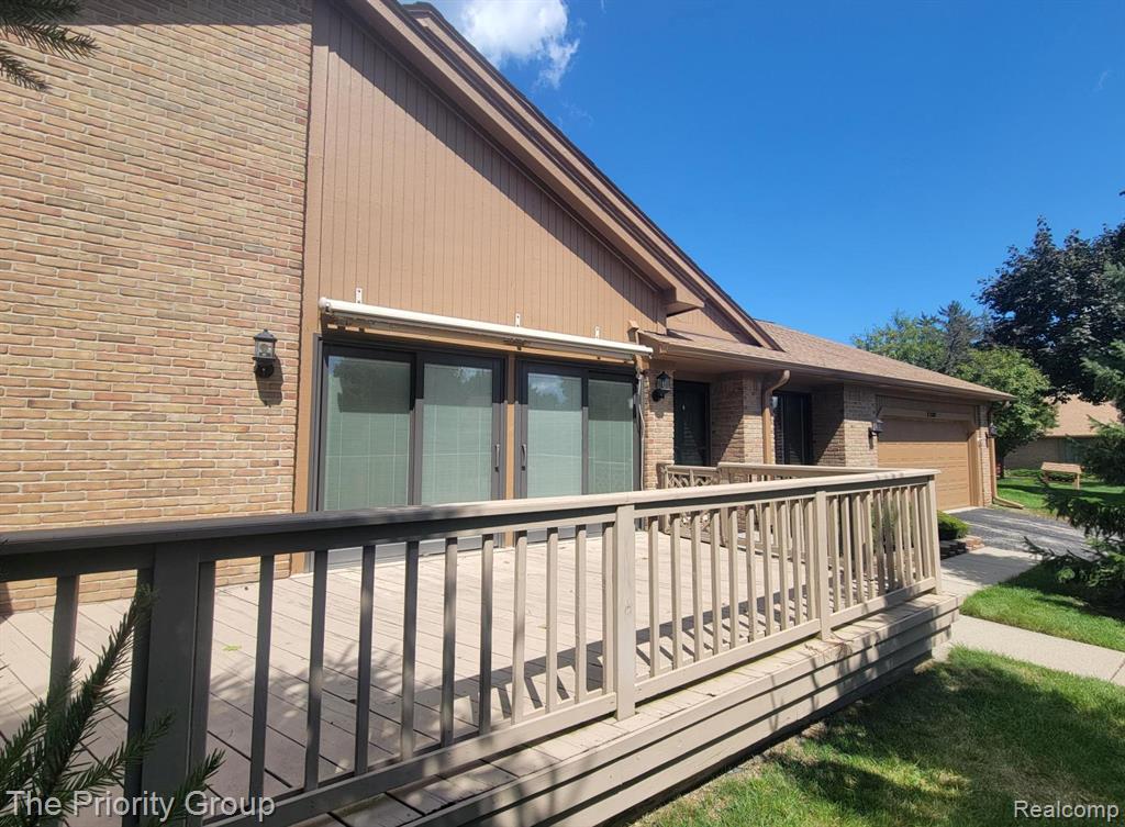 2182 London Bridge Drive, Unit 38 Rochester Hills, MI 48307 - Photo 5 of 49
