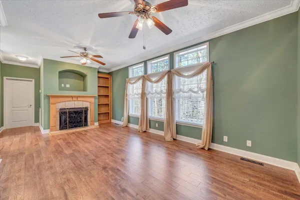 $429,950 | 363 Ezra Drive, Buchanan, VA 24066