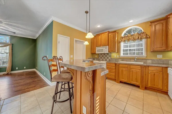 $429,950 | 363 Ezra Drive, Buchanan, VA 24066