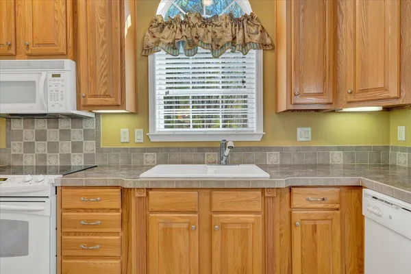 $429,950 | 363 Ezra Drive, Buchanan, VA 24066