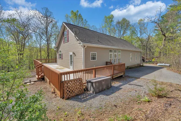$429,950 | 363 Ezra Drive, Buchanan, VA 24066
