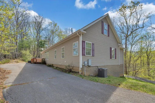 $429,950 | 363 Ezra Drive, Buchanan, VA 24066
