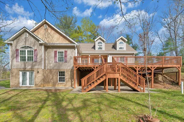 $429,950 | 363 Ezra Drive, Buchanan, VA 24066