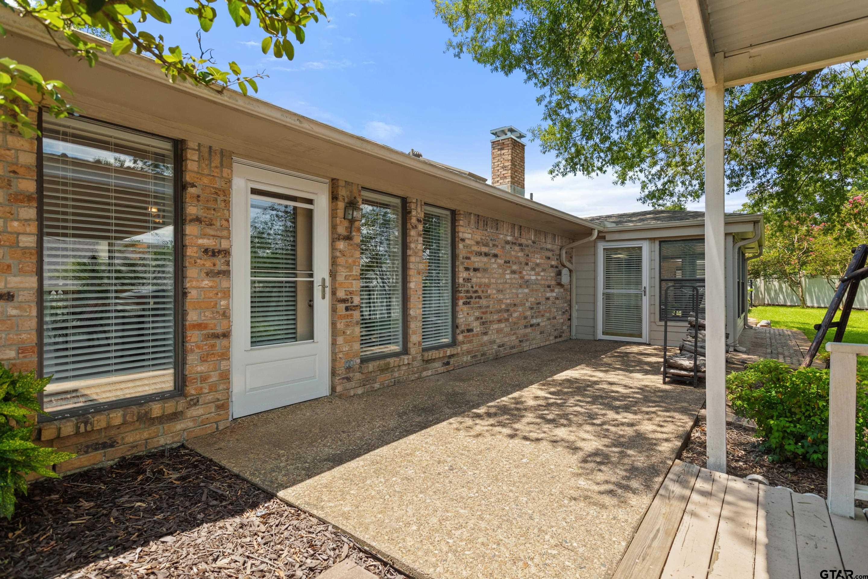 507 Ridgeway Drive Chandler, TX 75758 - Photo 33 of 37