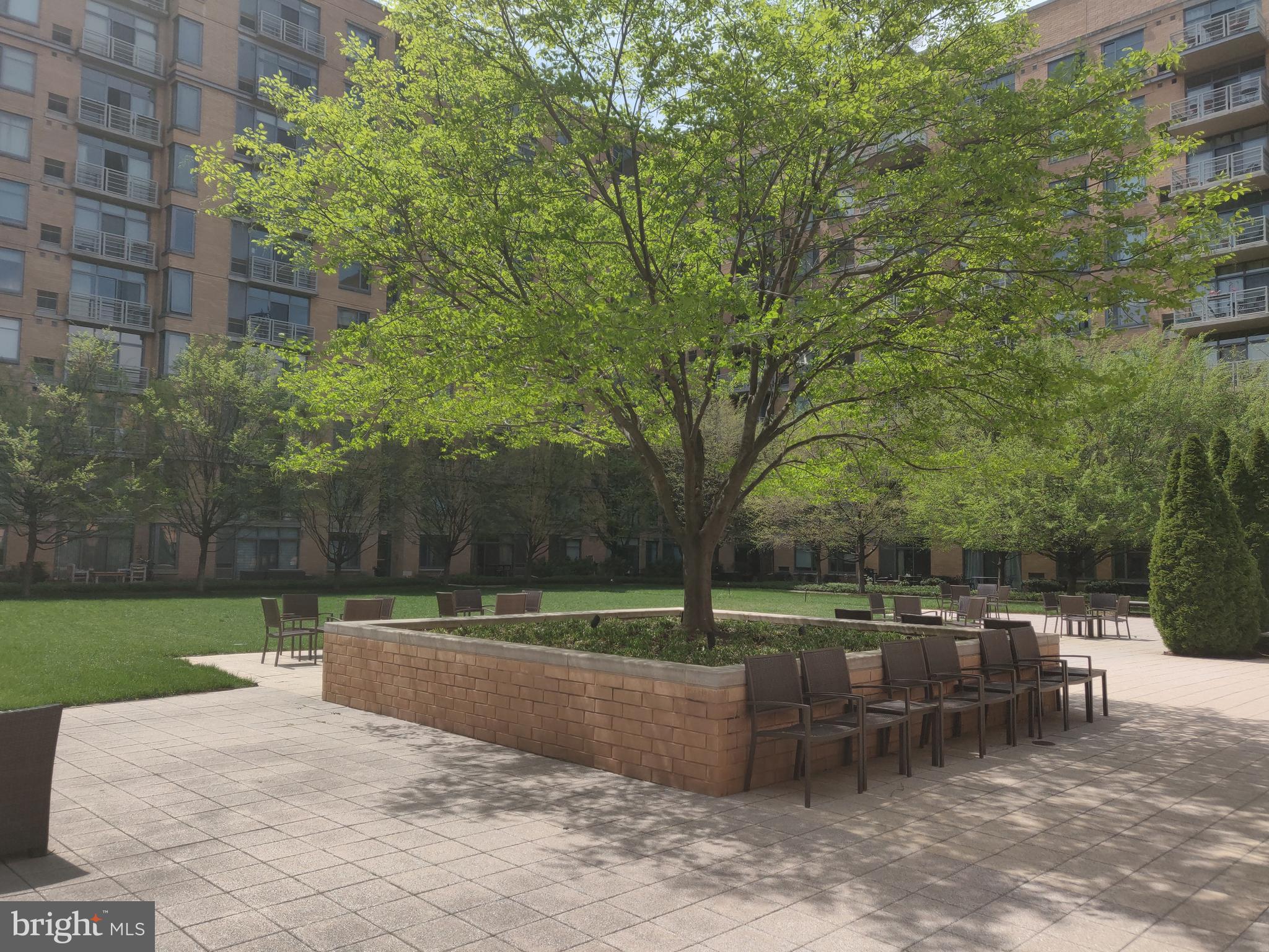 440 L Street Northwest, Unit 906 Washington, DC 20001 - Photo 28 of 31