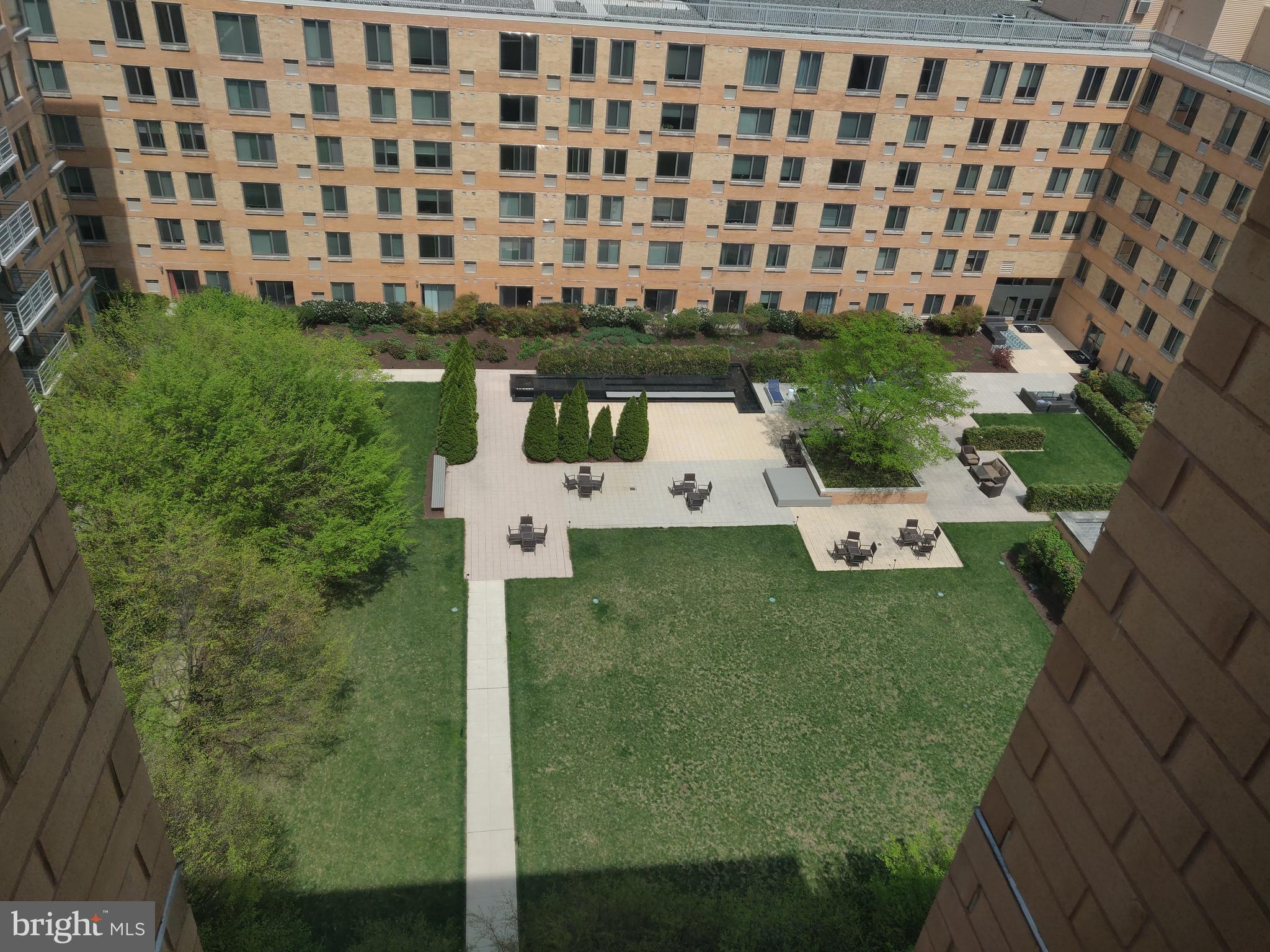 440 L Street Northwest, Unit 906 Washington, DC 20001 - Photo 29 of 31