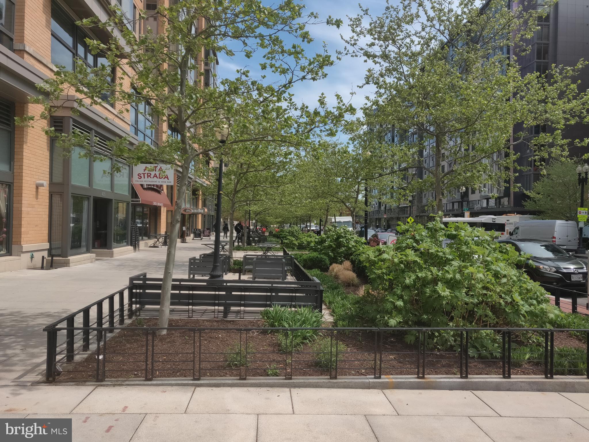 440 L Street Northwest, Unit 906 Washington, DC 20001 - Photo 30 of 31