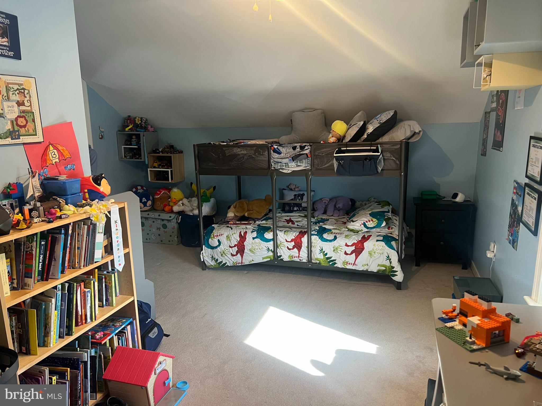 47 South Lippincott Avenue Maple Shade, NJ 08052 - Photo 4 of 24 a children room with toys and toys