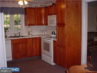 80 Country Club Road Willingboro, NJ 08046 - Photo 4 of 10 Kitchen