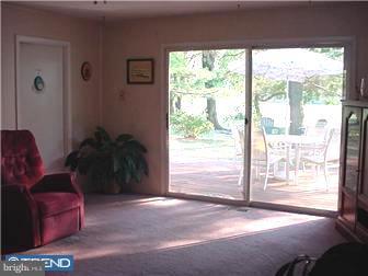 80 Country Club Road Willingboro, NJ 08046 - Photo 5 of 10 Family Room