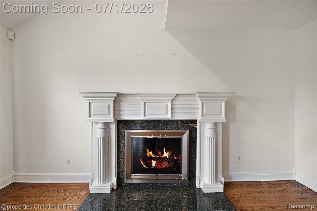 2209 Windemere Road Birmingham, MI 48009 - Photo 5 of 37