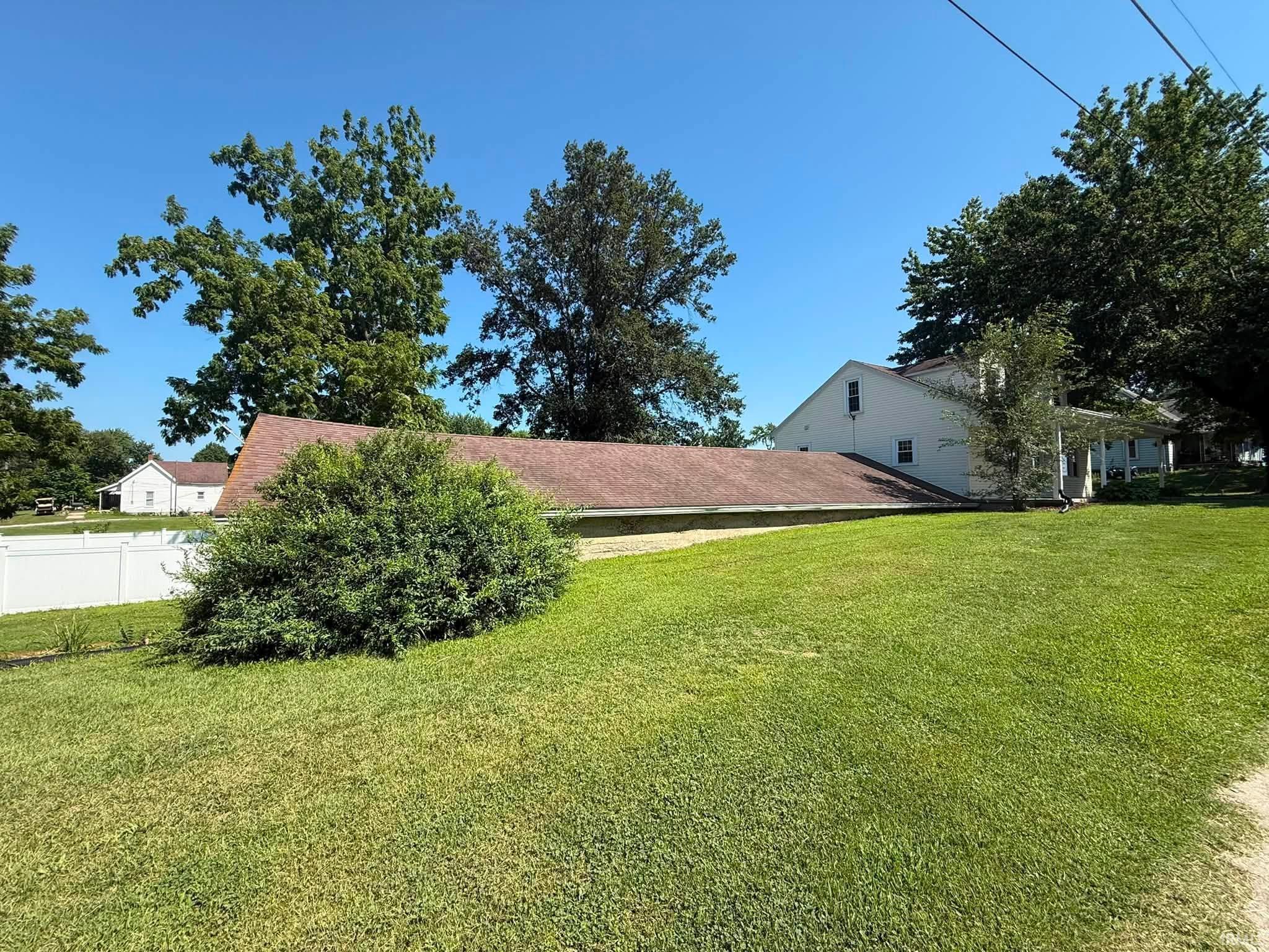 204 State Street Oaktown, IN 47561 - Photo 36 of 37