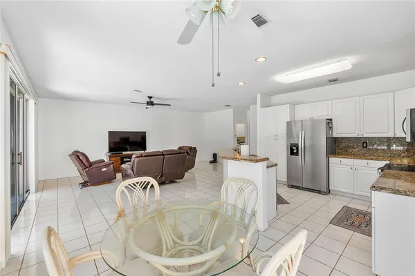 $4,600 | 15883 Northwest 11th Street, Pembroke Pines, FL 33028