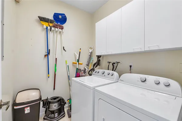 $4,600 | 15883 Northwest 11th Street, Pembroke Pines, FL 33028
