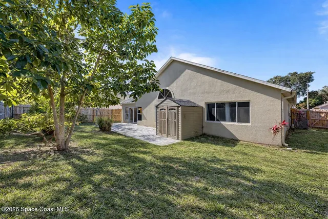 $2,700 | 1915 Worchester Way, Merritt Island, FL 32953