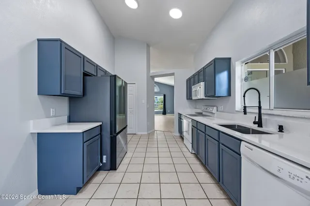 $2,700 | 1915 Worchester Way, Merritt Island, FL 32953