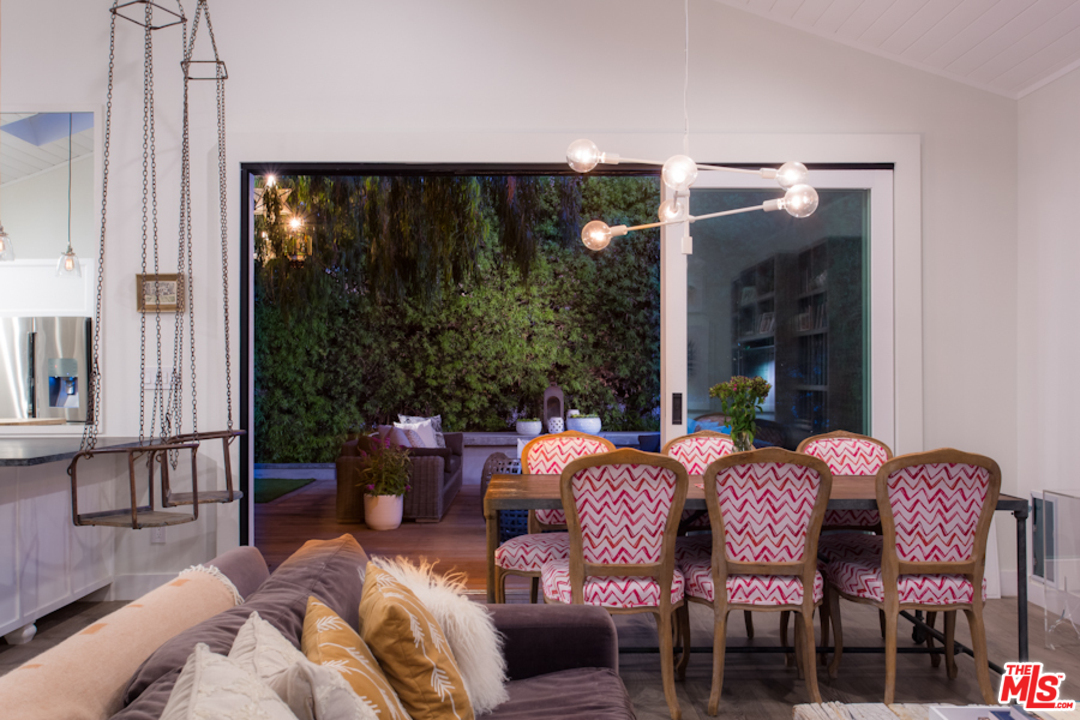 555 28th Avenue Venice, CA 90291 - Photo 12 of 35