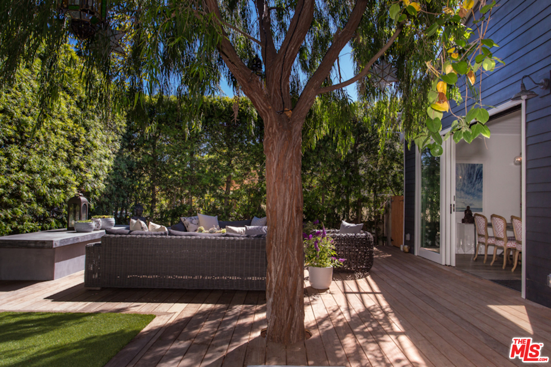 555 28th Avenue Venice, CA 90291 - Photo 7 of 35