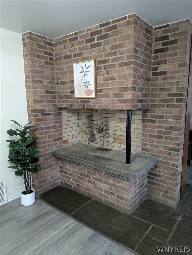 9326 Rivershore Drive Niagara Falls, NY 14304 - Photo 18 of 42