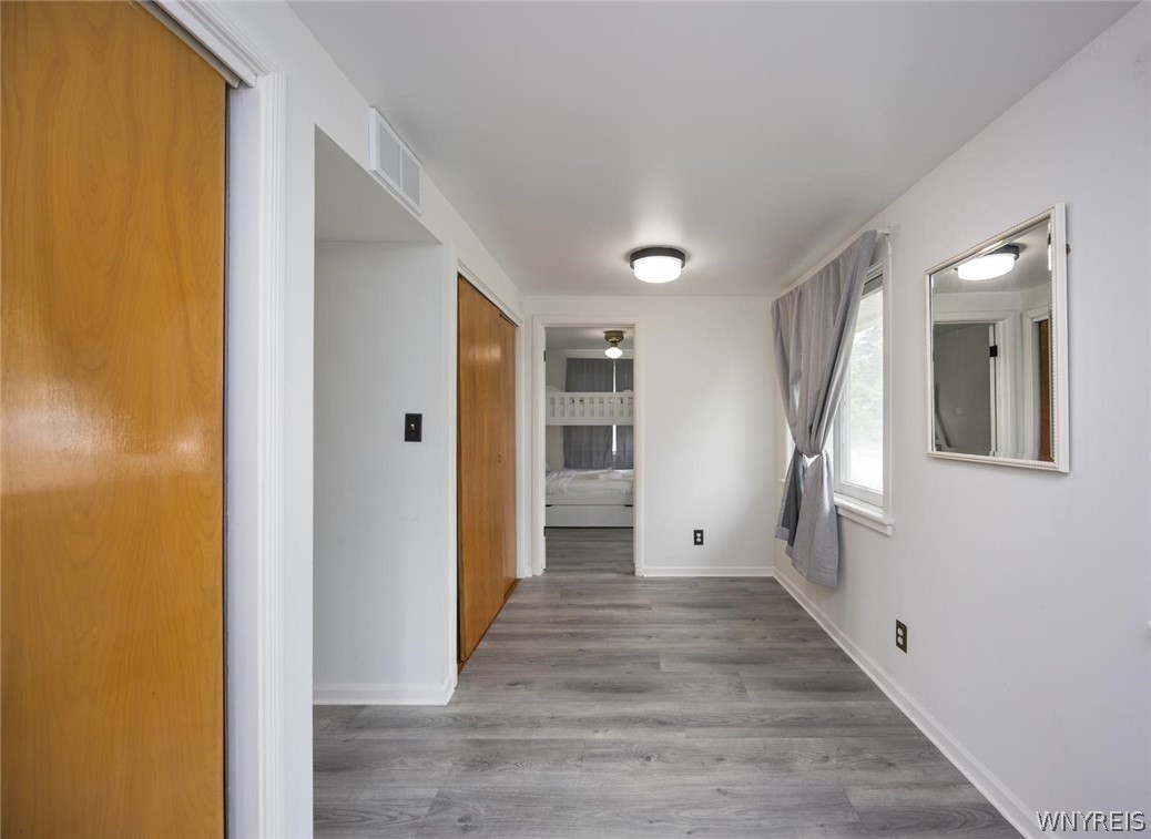 9326 Rivershore Drive Niagara Falls, NY 14304 - Photo 38 of 42