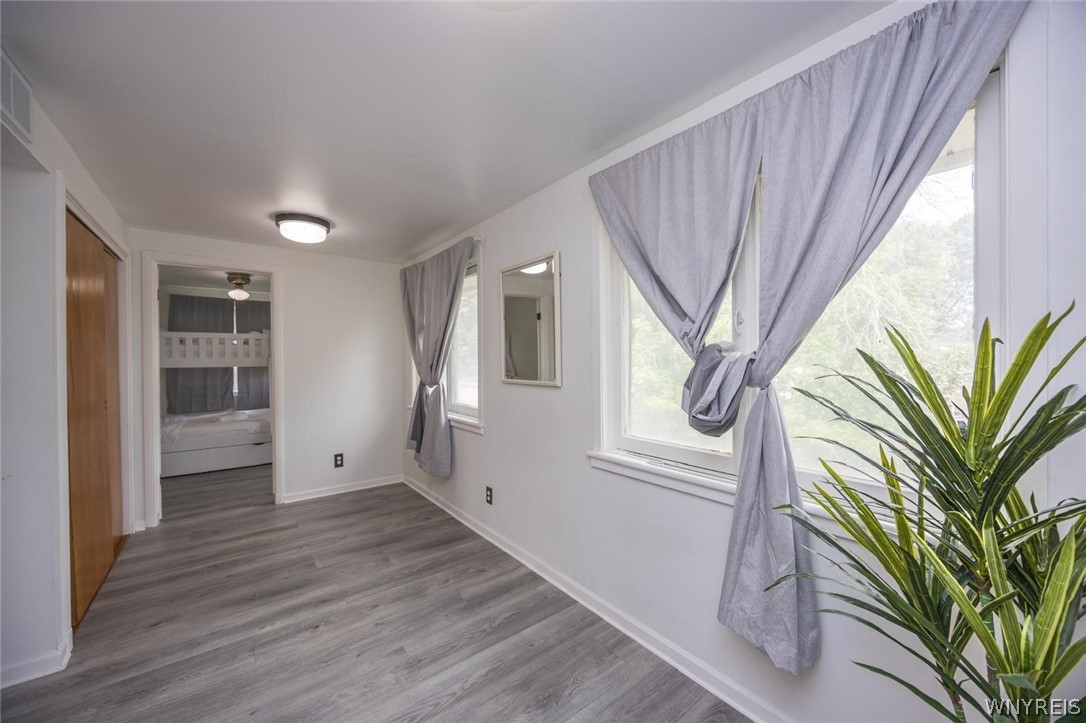 9326 Rivershore Drive Niagara Falls, NY 14304 - Photo 39 of 42