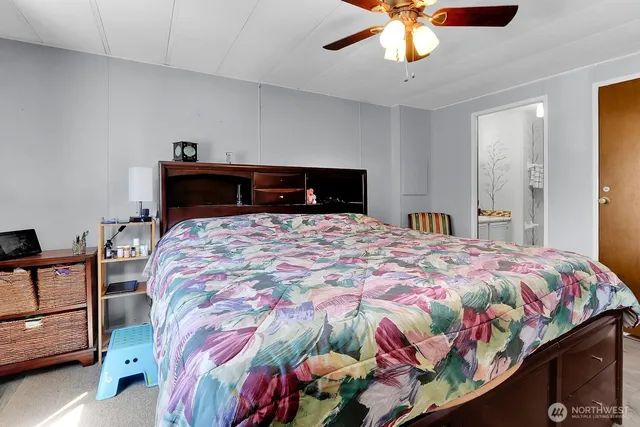 $135,000 | 11622 Silver Lake Road, Unit 54, Everett, WA 98208