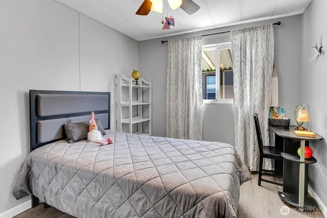 $135,000 | 11622 Silver Lake Road, Unit 54, Everett, WA 98208