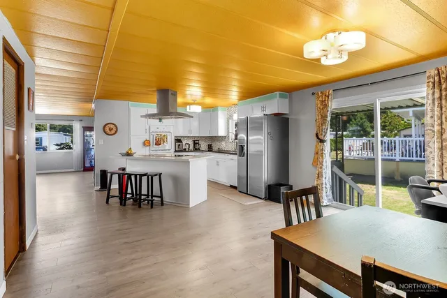 $135,000 | 11622 Silver Lake Road, Unit 54, Everett, WA 98208