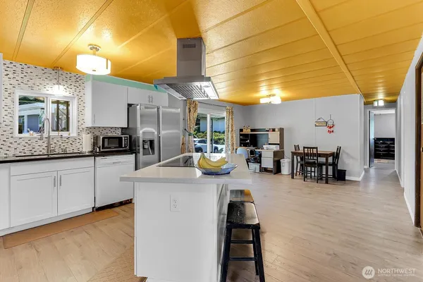 $120,000 | 11622 Silver Lake Road, Unit 54, Everett, WA 98208