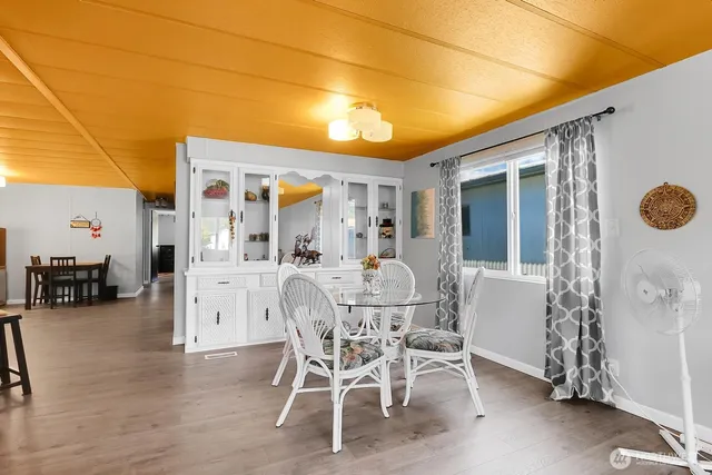 $135,000 | 11622 Silver Lake Road, Unit 54, Everett, WA 98208