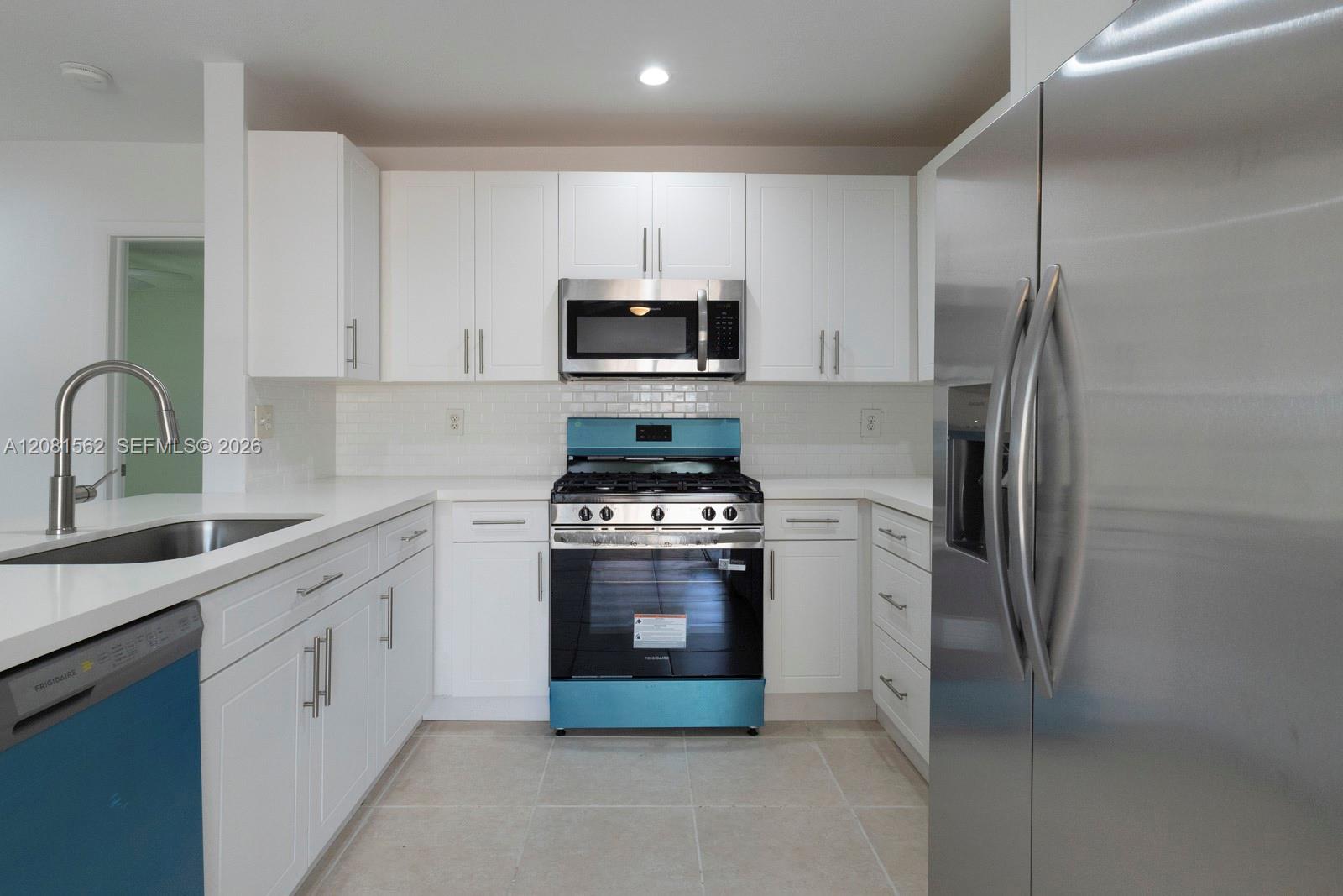 11531 Southwest 109th Road, Unit 19Z Miami, FL 33176 - Photo 8 of 18 Gallery Image 8
