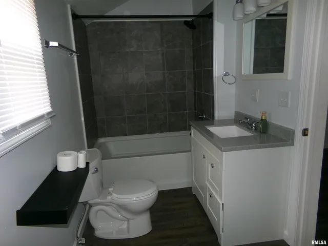 $115,000 | 517 North 12th Street, Herrin, IL 62948