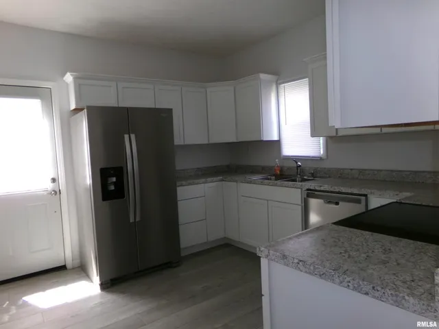 $115,000 | 517 North 12th Street, Herrin, IL 62948