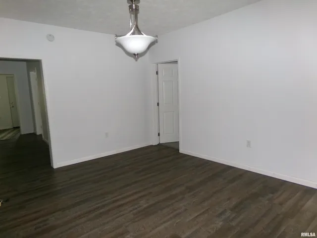 $115,000 | 517 North 12th Street, Herrin, IL 62948