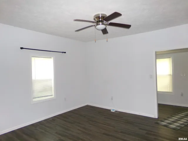 $115,000 | 517 North 12th Street, Herrin, IL 62948
